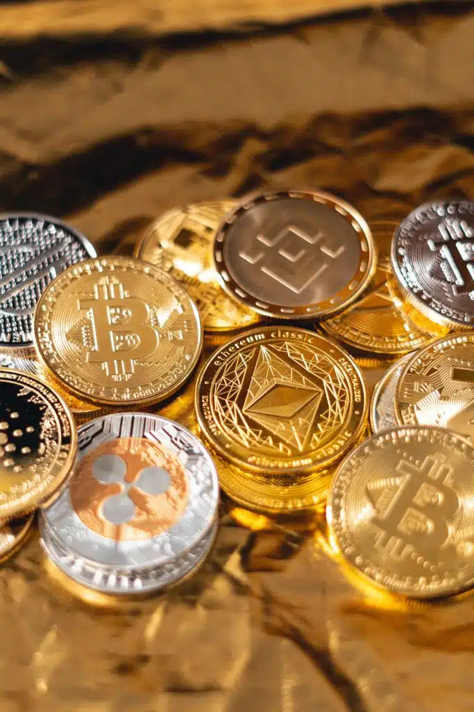 gold and silver cryptocurrency coins
